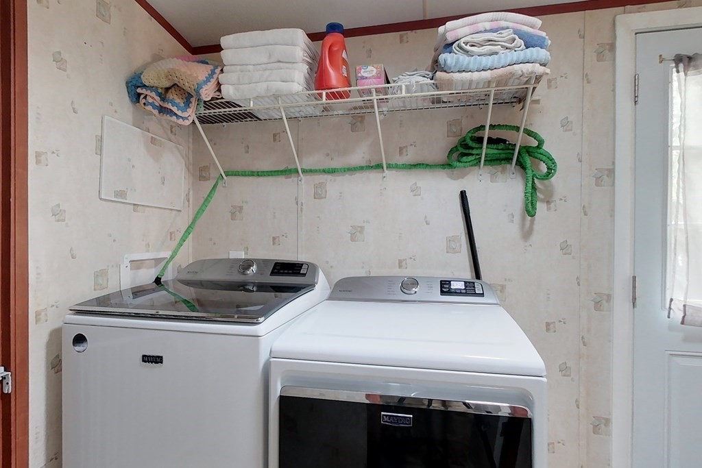 11 Groton School Road, Unit 2 Ayer, MA 01432 - Photo 12 of 14 a utility room with dryer and washer