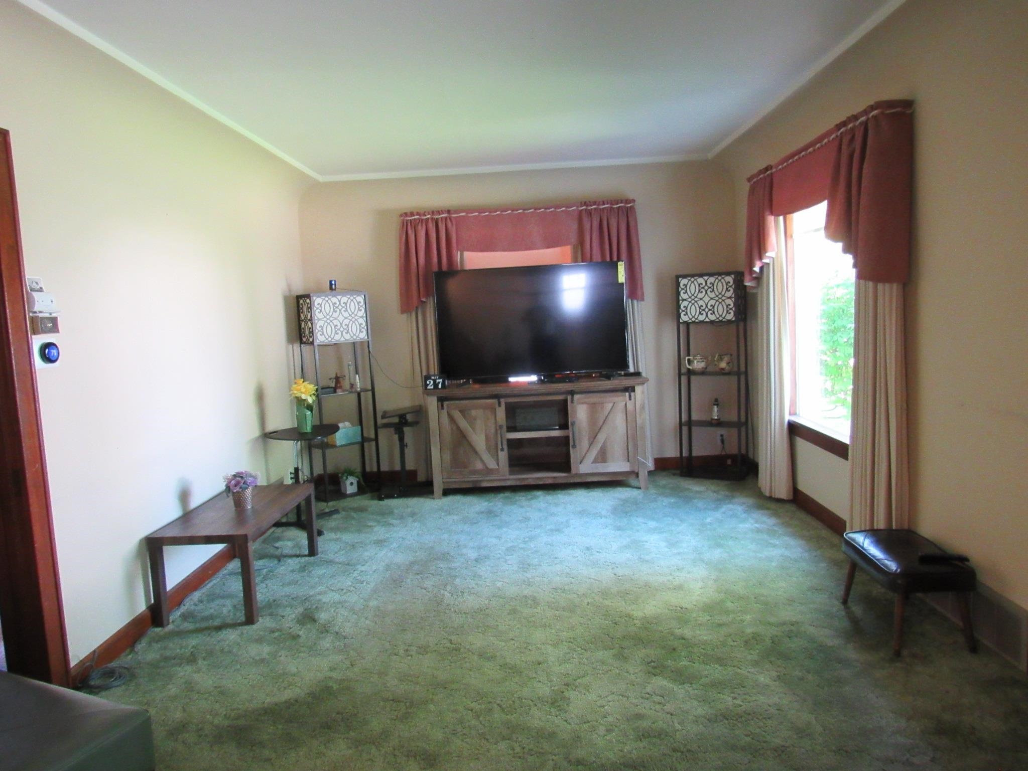 1738 North Erb Street Appleton, WI 54911 - Photo 4 of 22