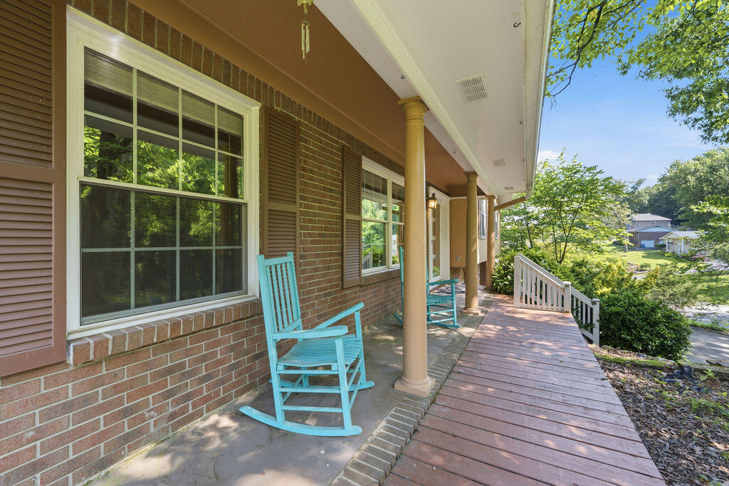 213 Maple Way Ringgold, GA 30736 - Photo 8 of 40 213MapleWay-6
