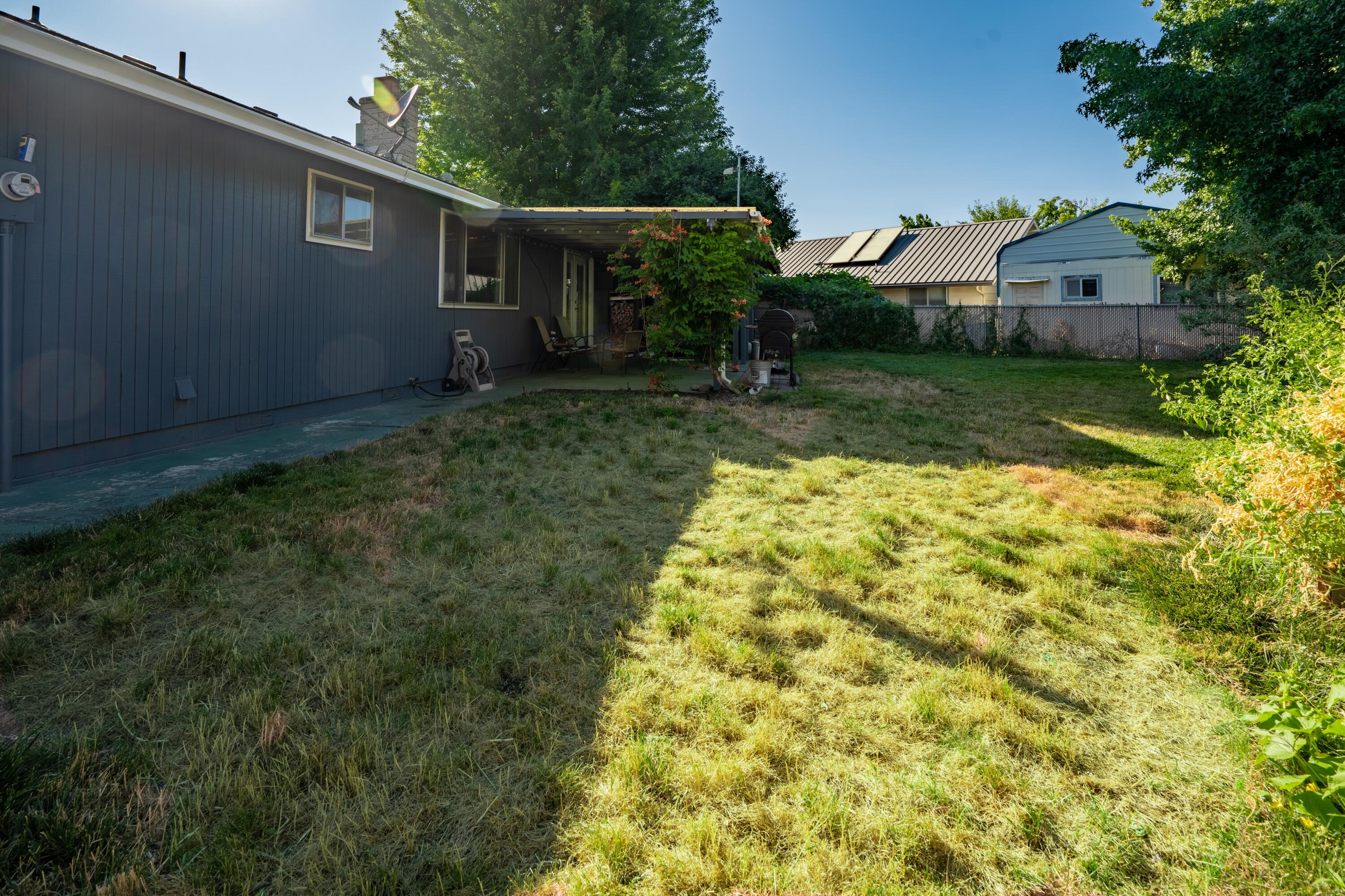 913 Freeman Road Central Point, OR 97502 - Photo 30 of 36 DSC02695-HDR