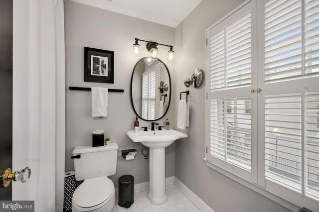 $813,000 | 4335 Massachusetts Avenue Northwest, Unit 4335, Washington, DC 20016