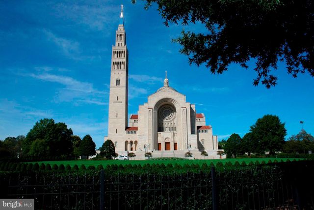 $813,000 | 4335 Massachusetts Avenue Northwest, Unit 4335, Washington, DC 20016