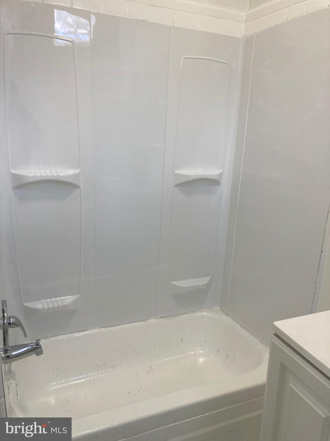 1682 Harrison Street, Unit 3 Philadelphia, PA 19124 - Photo 5 of 10