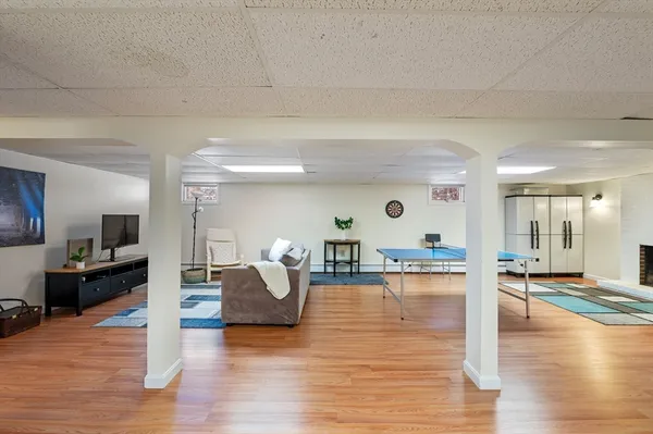 $750,000 | 129 Moody Street, North Andover, MA 01845