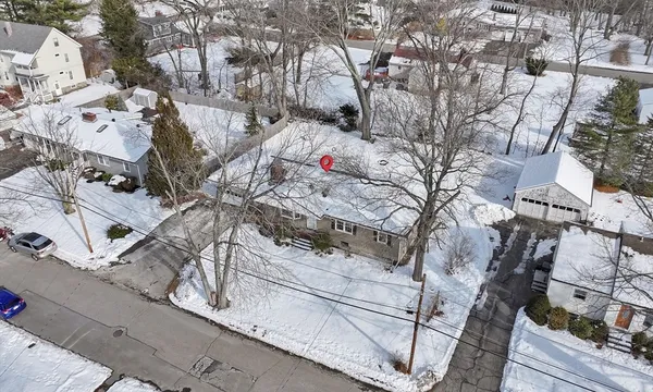 $750,000 | 129 Moody Street, North Andover, MA 01845