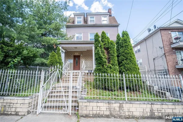 $650,000 | 84 Farley Avenue, Newark, NJ 07108