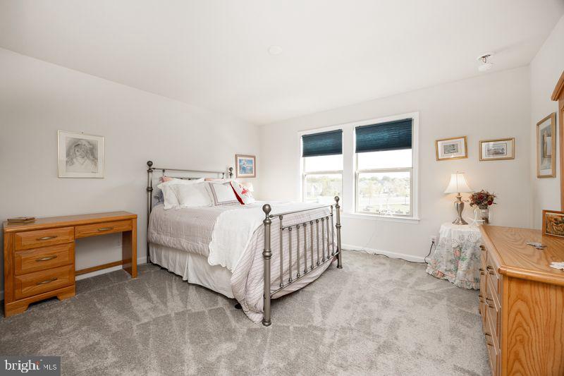 1008 Campbell Way Hatfield, PA 19440 - Photo 27 of 33 a bedroom with a bed and a window