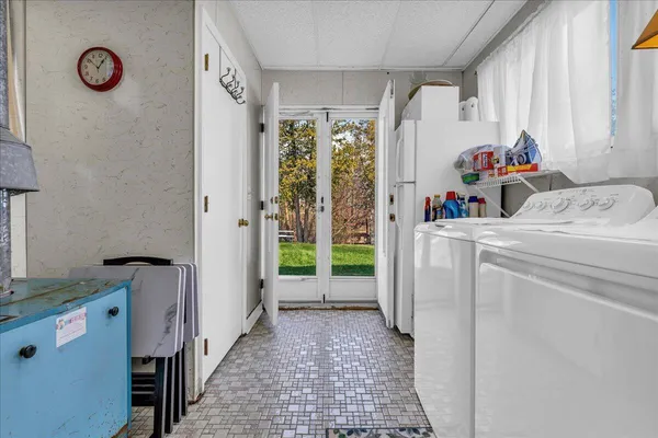 $925,000 | 7226 Lakeview Drive, Lexington, MI 48450