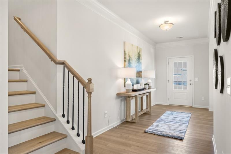 604 Mountaintop Road Southwest Cartersville, GA 30120 - Photo 2 of 47