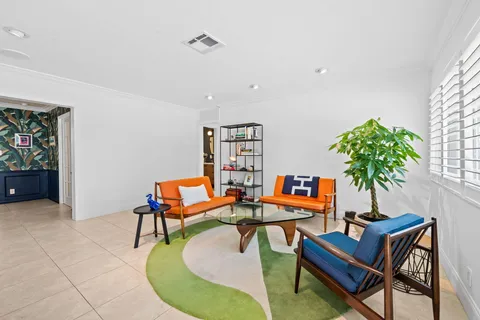 $1,095,000 | 2043 Northeast 29th Street, Fort Lauderdale, FL 33306