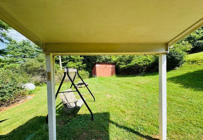5670 Chances Creek Road Fancy Gap, VA 24328 - Photo 31 of 46 Gallery Image 31