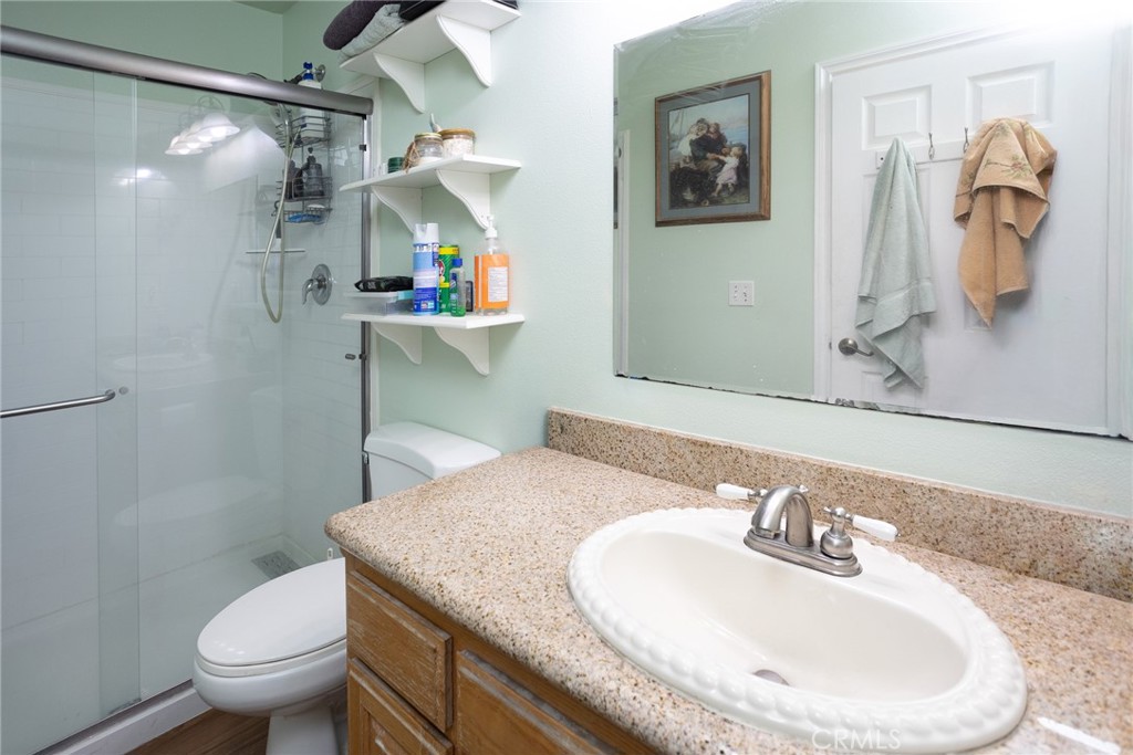 1220 Smoke Tree Road Pinon Hills, CA 92372 - Photo 22 of 46 2nd Bathroom