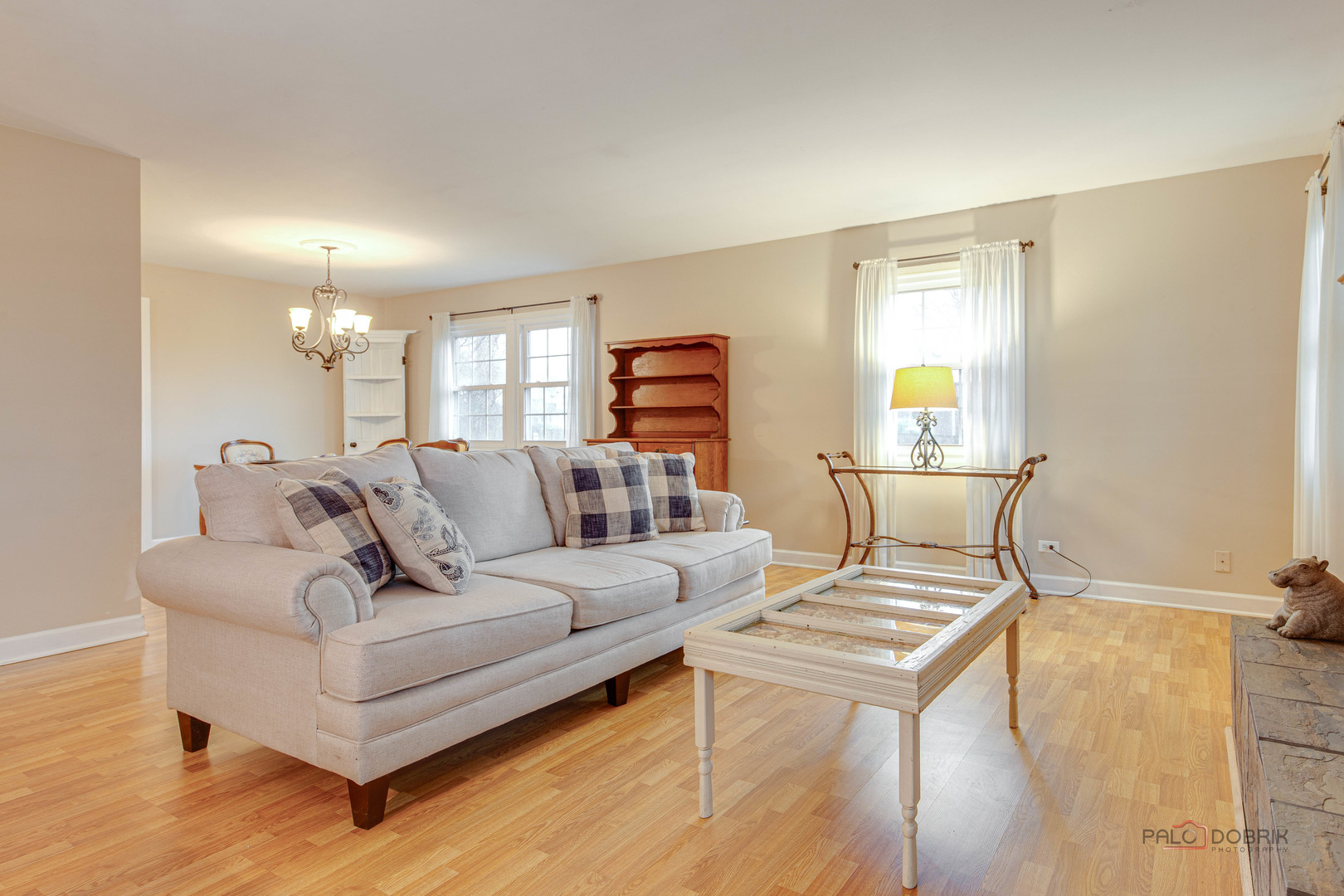 441 Arbor Gate Lane Buffalo Grove, IL 60089 - Photo 9 of 29 a living room with furniture and a window