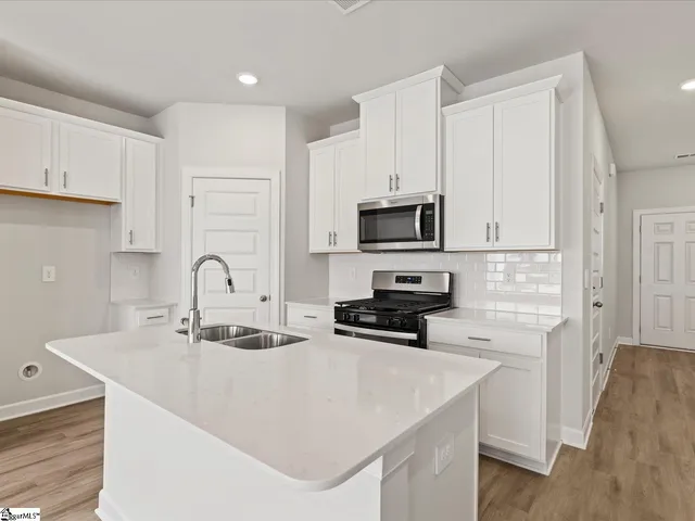 $229,900 | 122 Arrow Court, Greer, SC 29651