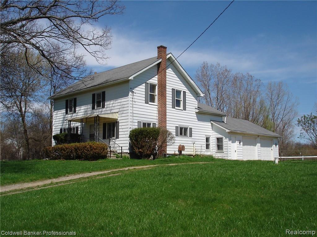 4451 Diehl Road Metamora, MI 48455 - Photo 4 of 34 025.JPG