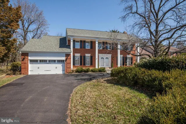 a view of a house with a garden