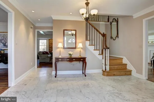 a view of entryway and hall