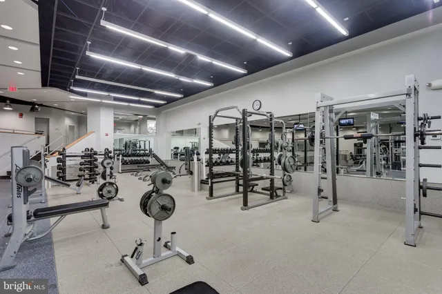 $1,700 | 1111 Arlington Boulevard, Unit 812, Arlington, VA 22209