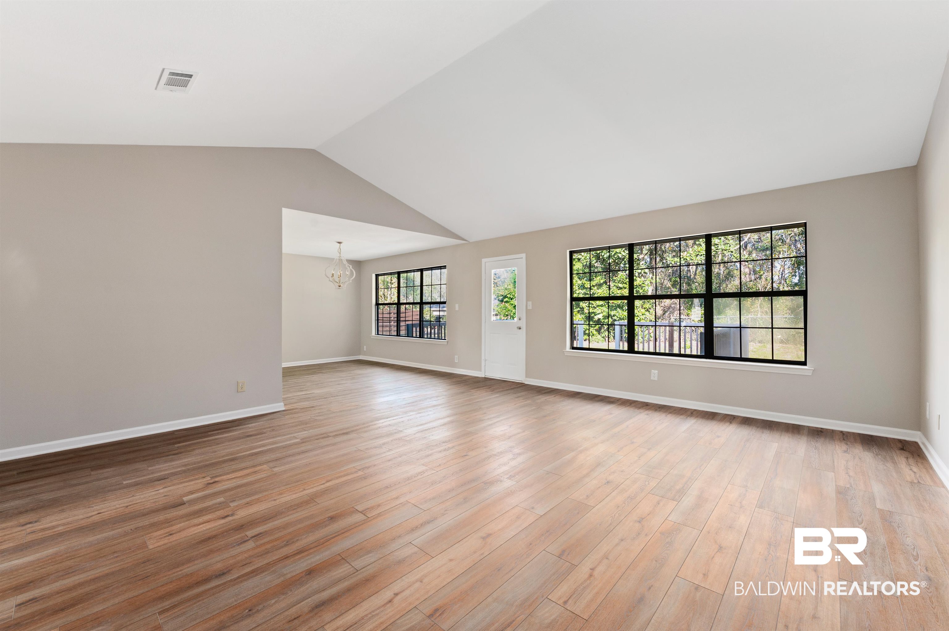 118 Spring Drive Fairhope, AL 36532 - Photo 5 of 39