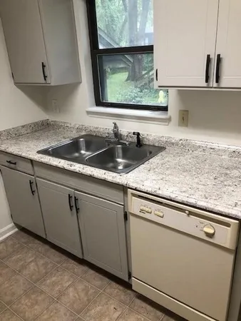 $1,395 | 1501 Twin Lakes Circle, Tallahassee, FL 32311