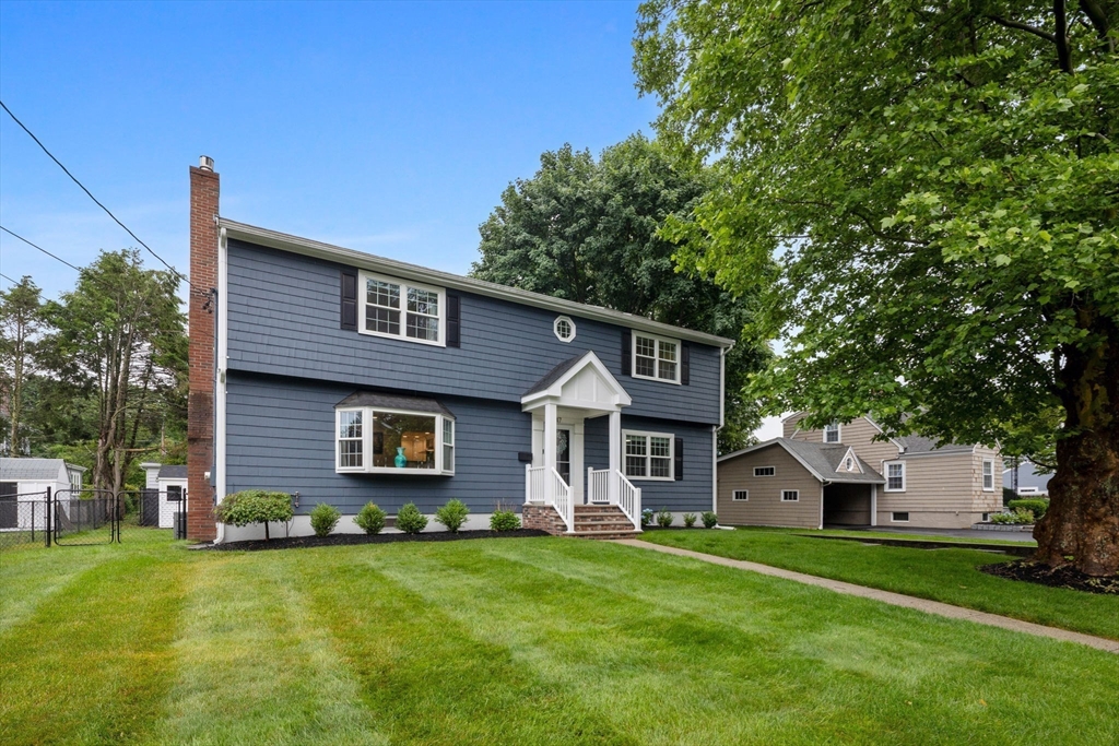 47 Brook Drive Lynnfield, MA 01940 - Photo 1 of 28
