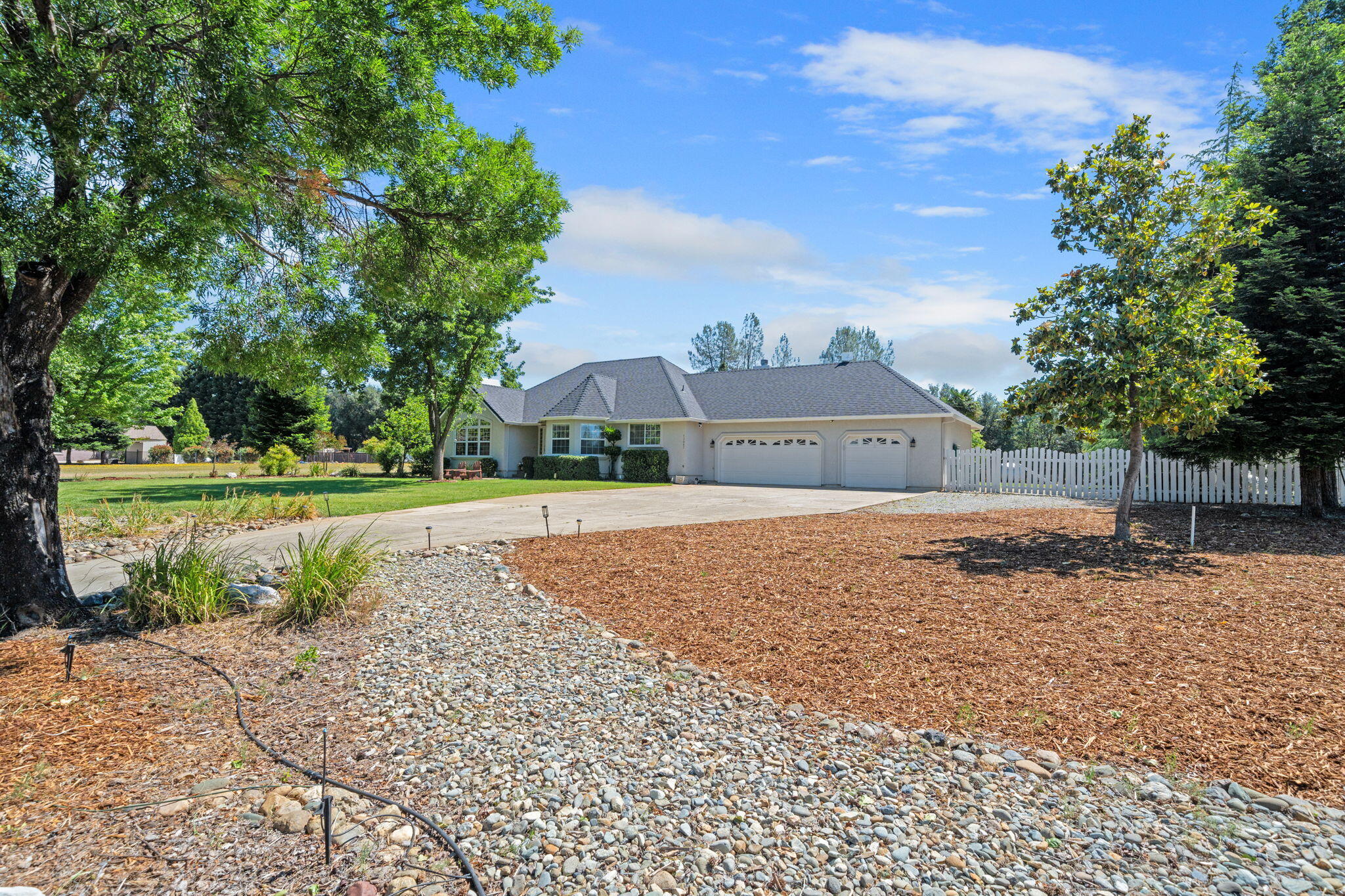 13087 Spring Lake Street Redding, CA 96003 - Photo 66 of 80 68-web-or-mls-BiggerFlow Real Estate Med