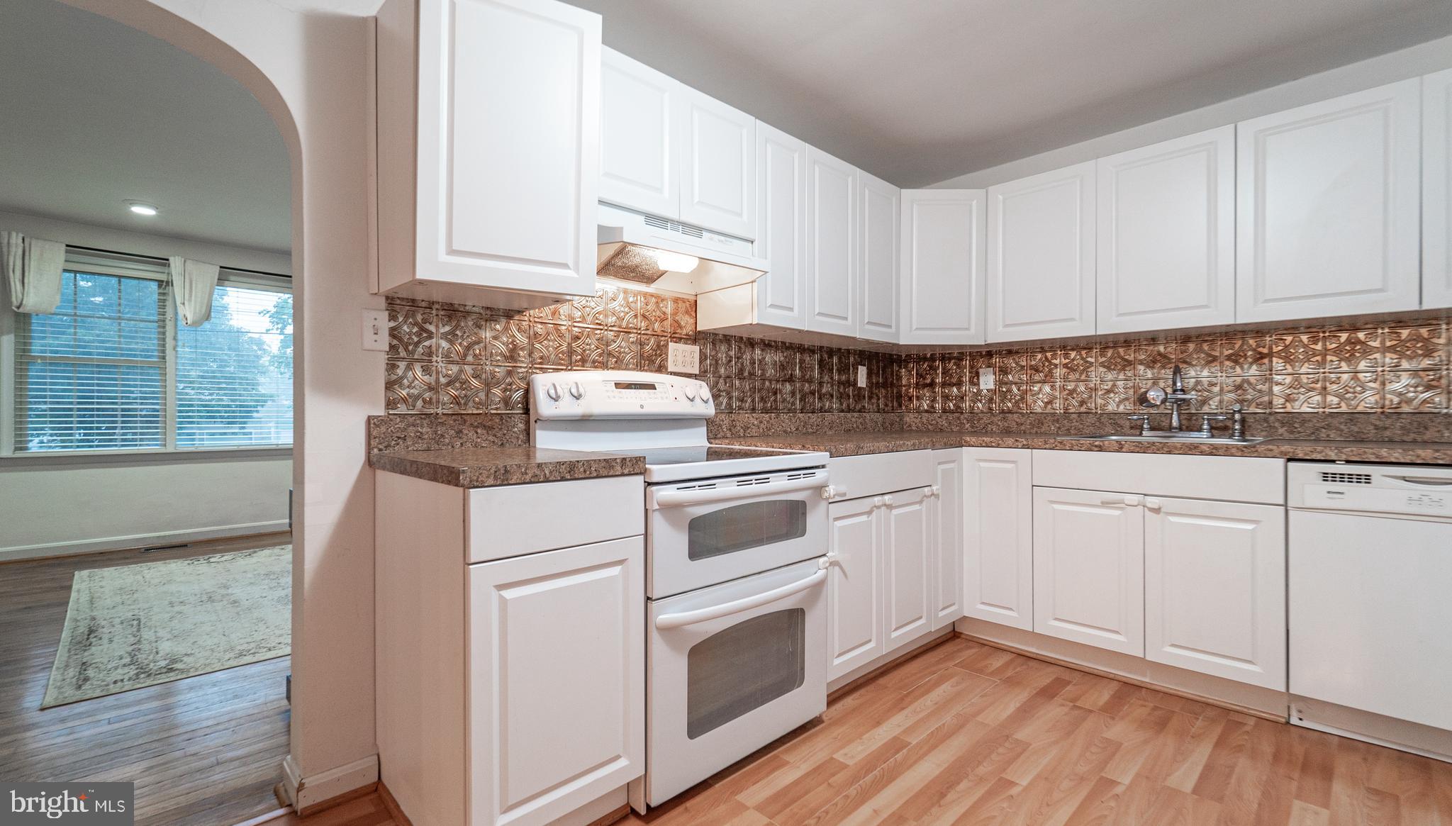 1711 Twickenham Road Pasadena, MD 21122 - Photo 23 of 33 Gallery Image 23