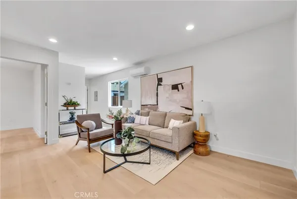 $2,950 | 2305 Sesmas Street, Unit B, Duarte, CA 91010