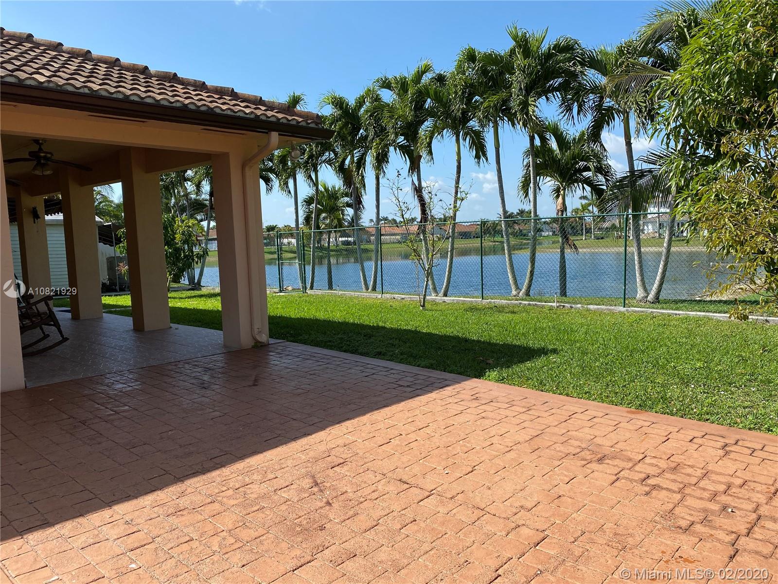 5204 Southwest 159th Court Miami, FL 33185 - Photo 4 of 9