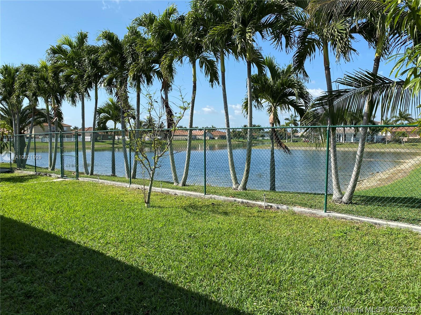 5204 Southwest 159th Court Miami, FL 33185 - Photo 5 of 9