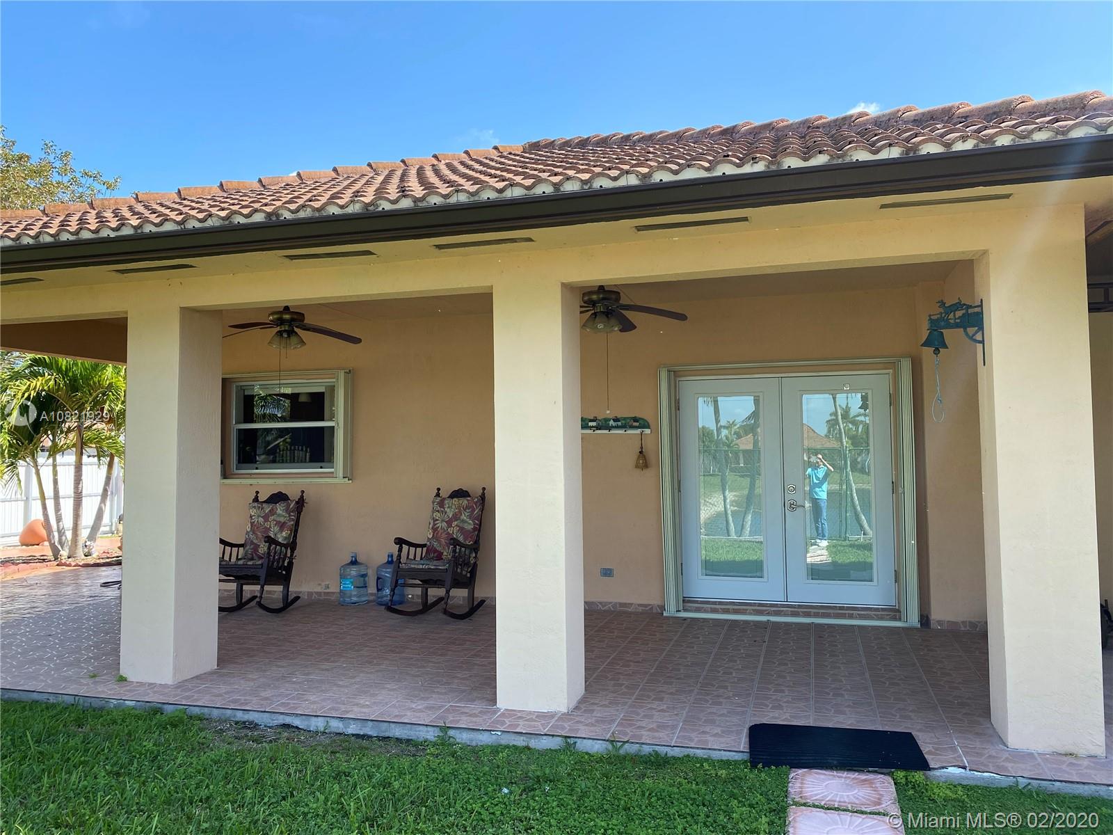 5204 Southwest 159th Court Miami, FL 33185 - Photo 6 of 9