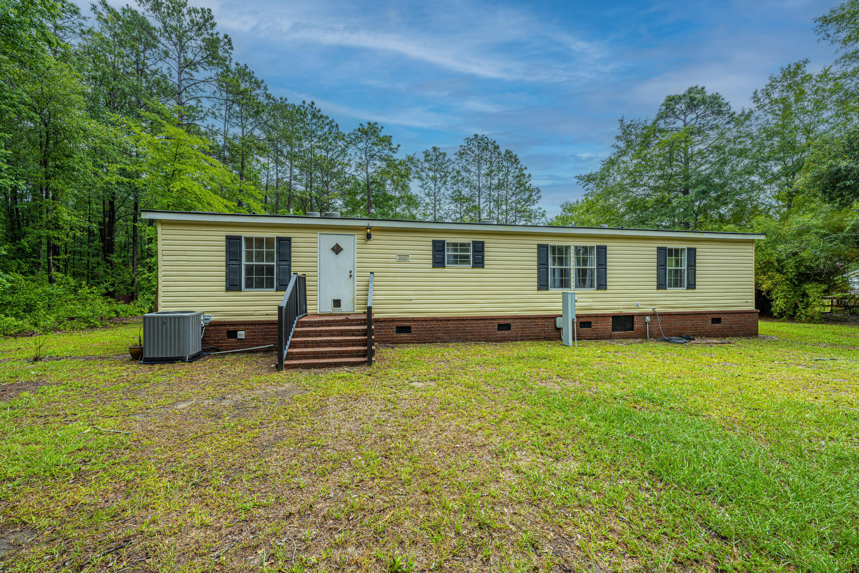 121 Boyd Street Moncks Corner, SC 29461 - Photo 34 of 41 Back View