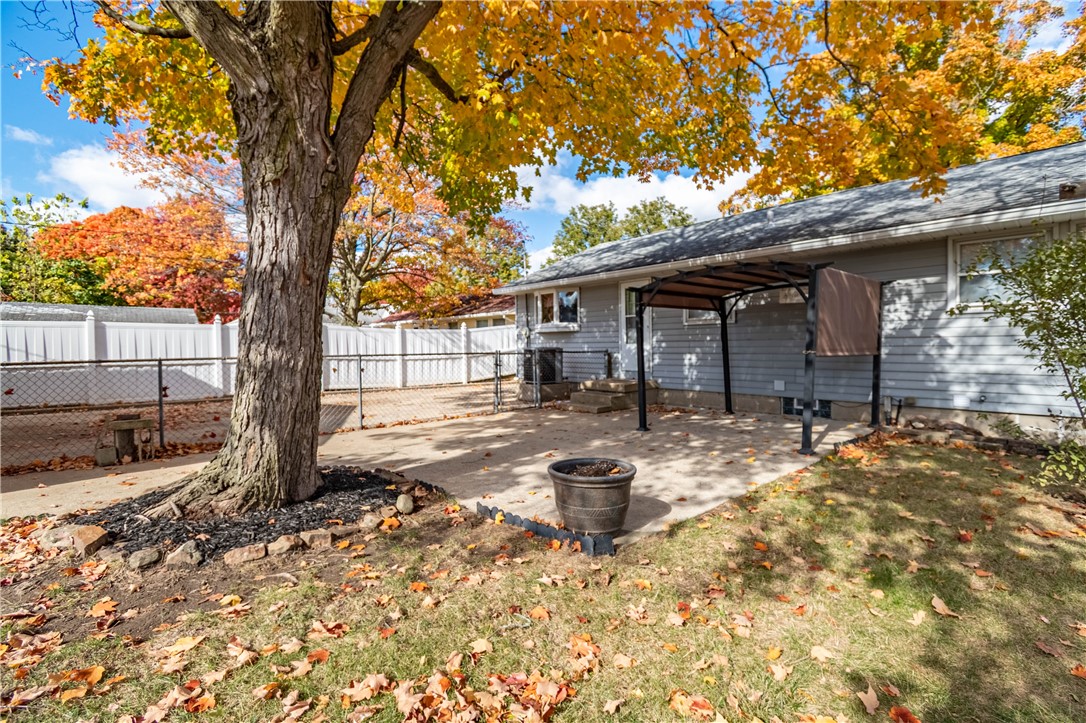 1487 East Dickinson Avenue Decatur, IL 62521 - Photo 19 of 24 Gallery Image 19