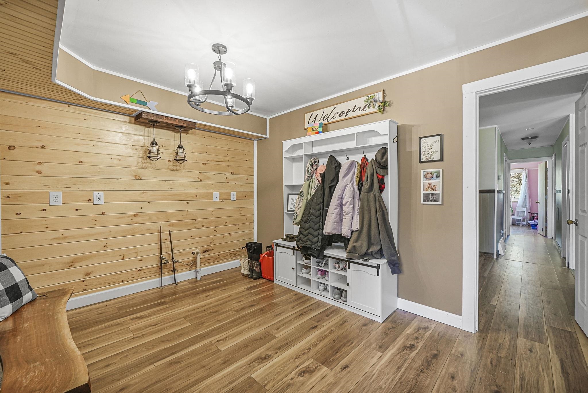3821 South 39 Road Cadillac, MI 49601 - Photo 11 of 59 1945342-5b2482c1-5529-42d3-bd1e-da2dfcb2d347.JPG