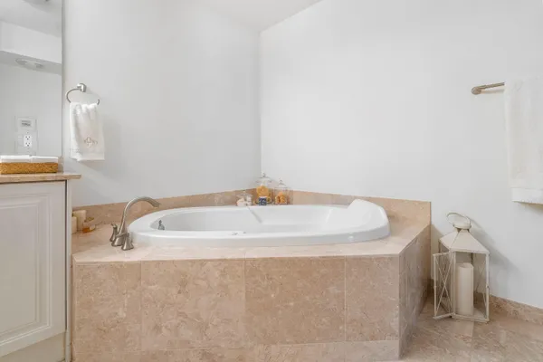 $4,700 | 701 South Olive Avenue, Unit 1705, West Palm Beach, FL 33401