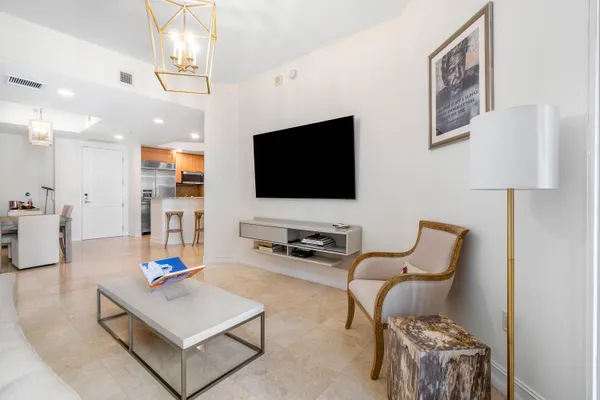 $4,700 | 701 South Olive Avenue, Unit 1705, West Palm Beach, FL 33401