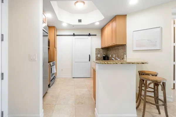 $4,700 | 701 South Olive Avenue, Unit 1705, West Palm Beach, FL 33401