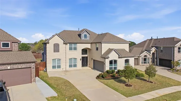 $639,000 | 7705 Falcon Ridge Road, Denton, TX 76208