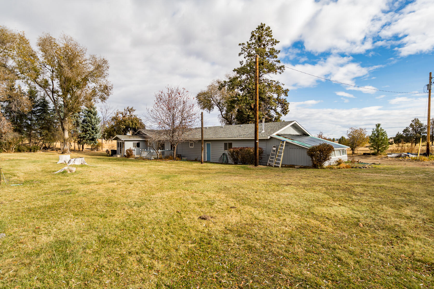 64325 Tyler Road Bend, OR 97703 - Photo 12 of 65 JH5_0114
