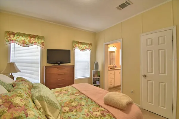 $195,000 | 4925 Cypress Gardens Road, Unit 100, Winter Haven, FL 33884
