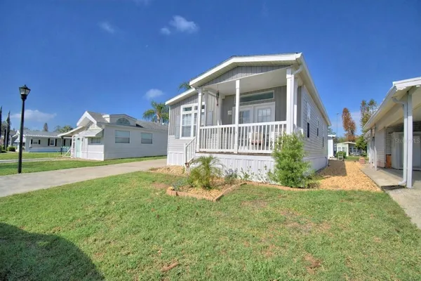 $195,000 | 4925 Cypress Gardens Road, Unit 100, Winter Haven, FL 33884