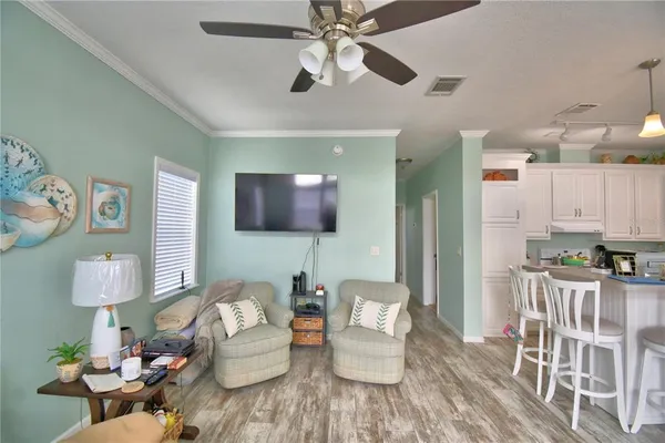 $195,000 | 4925 Cypress Gardens Road, Unit 100, Winter Haven, FL 33884