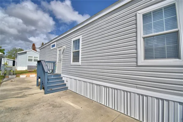 $195,000 | 4925 Cypress Gardens Road, Unit 100, Winter Haven, FL 33884