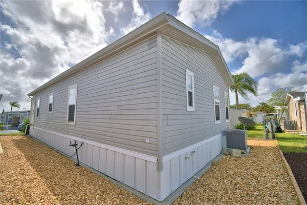 $195,000 | 4925 Cypress Gardens Road, Unit 100, Winter Haven, FL 33884