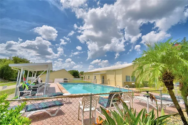 $195,000 | 4925 Cypress Gardens Road, Unit 100, Winter Haven, FL 33884