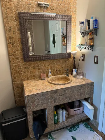 $375,000 | 9119 Garfield Drive, Whitmore Lake, MI 48189