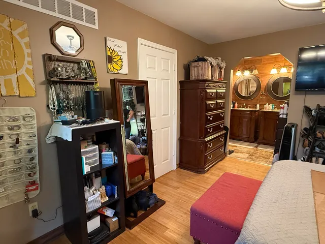 $375,000 | 9119 Garfield Drive, Whitmore Lake, MI 48189