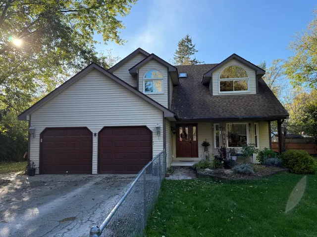 $375,000 | 9119 Garfield Drive, Whitmore Lake, MI 48189