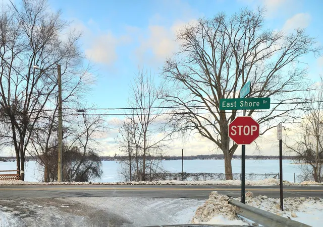 $375,000 | 9119 Garfield Drive, Whitmore Lake, MI 48189