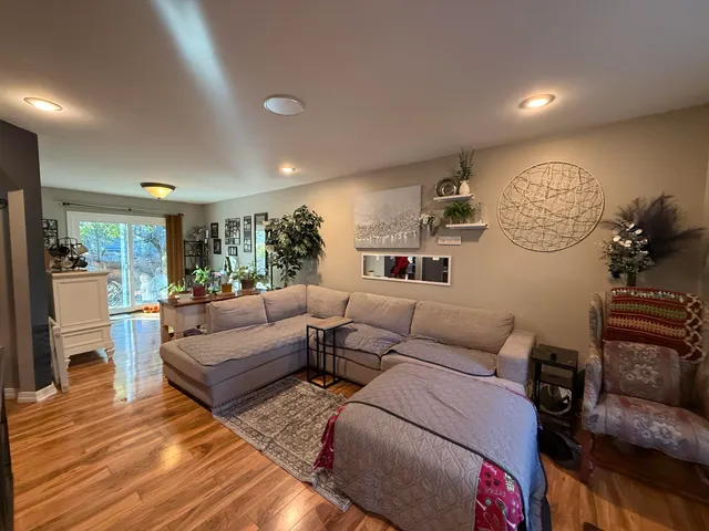 $375,000 | 9119 Garfield Drive, Whitmore Lake, MI 48189